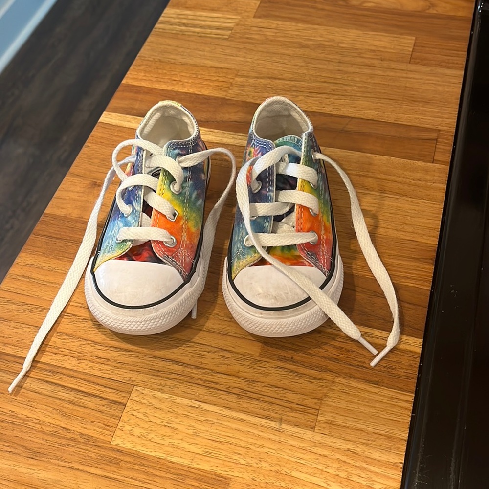 Rainbow Tiedye Convereze!